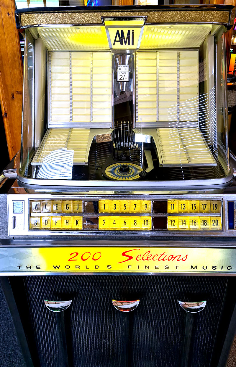 AMI K Vintage Vinyl Jukebox - Upper Unit